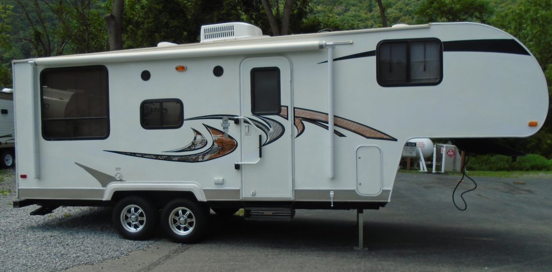 ~~Limited Time~~ Used 5th Wheel Sale and Discounted 5th Wheel Hitches!